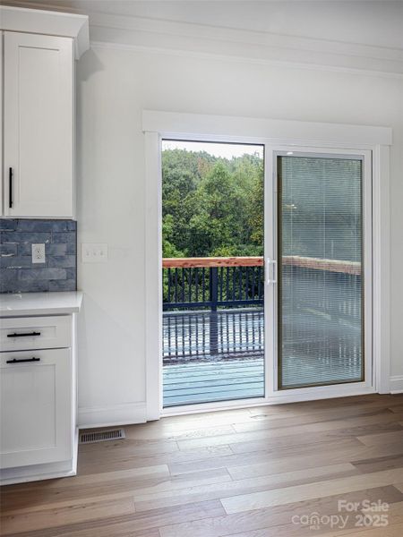 Image 18 of a home in .