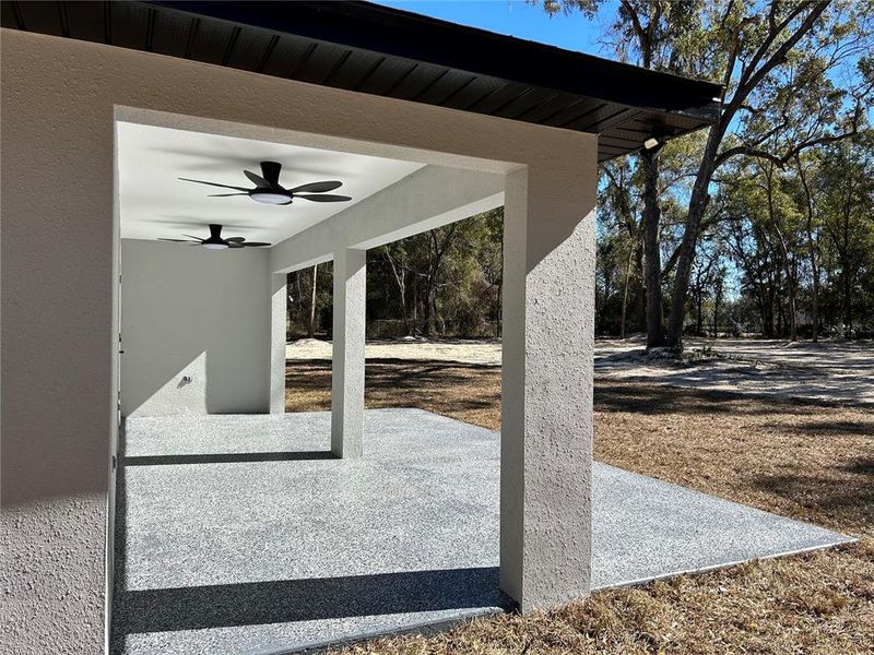 Exterior details and patio area of a home in , Ocala (Image 26). Exterior details and patio area of a home in , Ocala (Image 26).