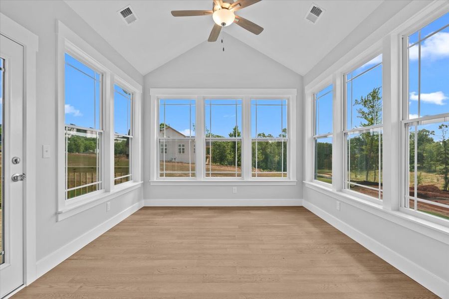 Representative unfurnished interior of a home built from the Hartford Elite by Enchanted Homes in Pointe Summit, Slater-Marietta (Image 33).