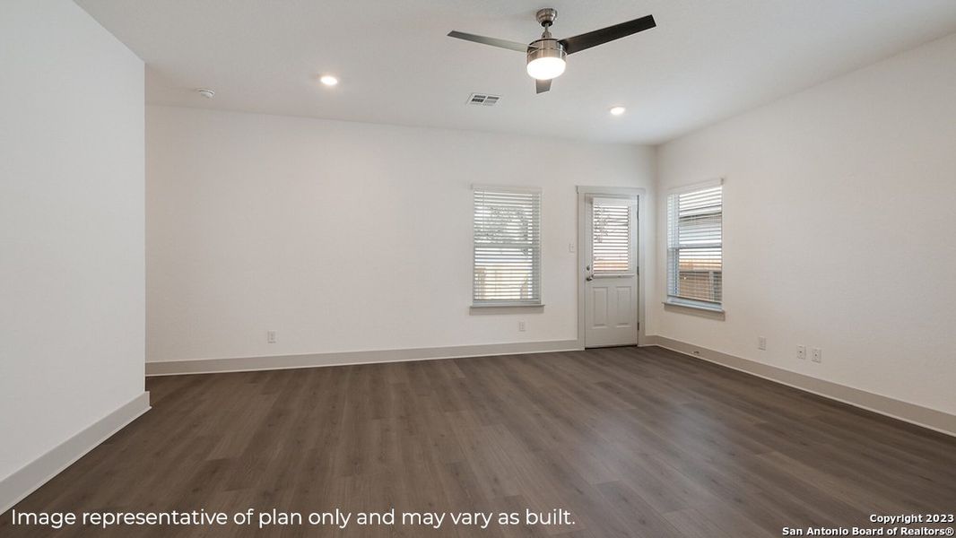 Spacious, unfurnished interior of a new home in Riverstone at Westpointe, San Antonio (Image 19).