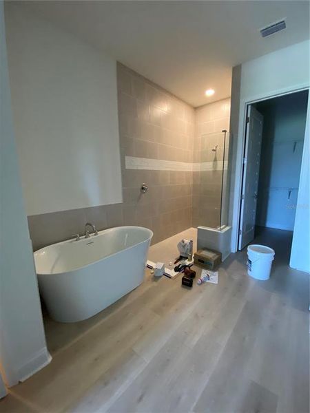 Furnished interior view inside a new home in The Reserve at Victoria, Deland (Image 7).