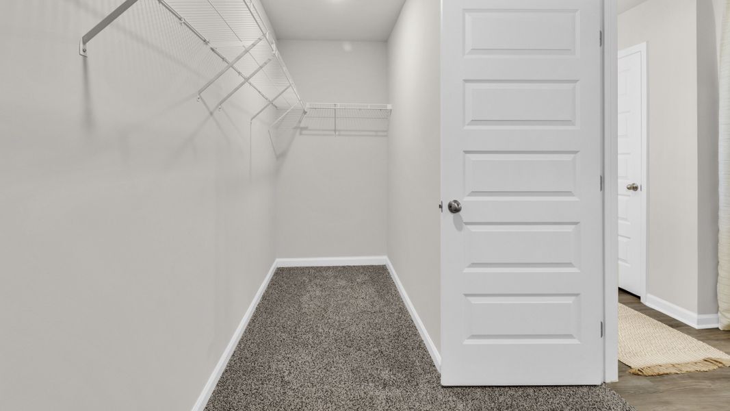 Spacious, unfurnished interior of a new home in Bailey Park, Fayetteville (Image 20).