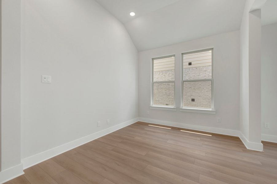 Spacious, unfurnished interior of a new home in The Meadows, Denton (Image 13).