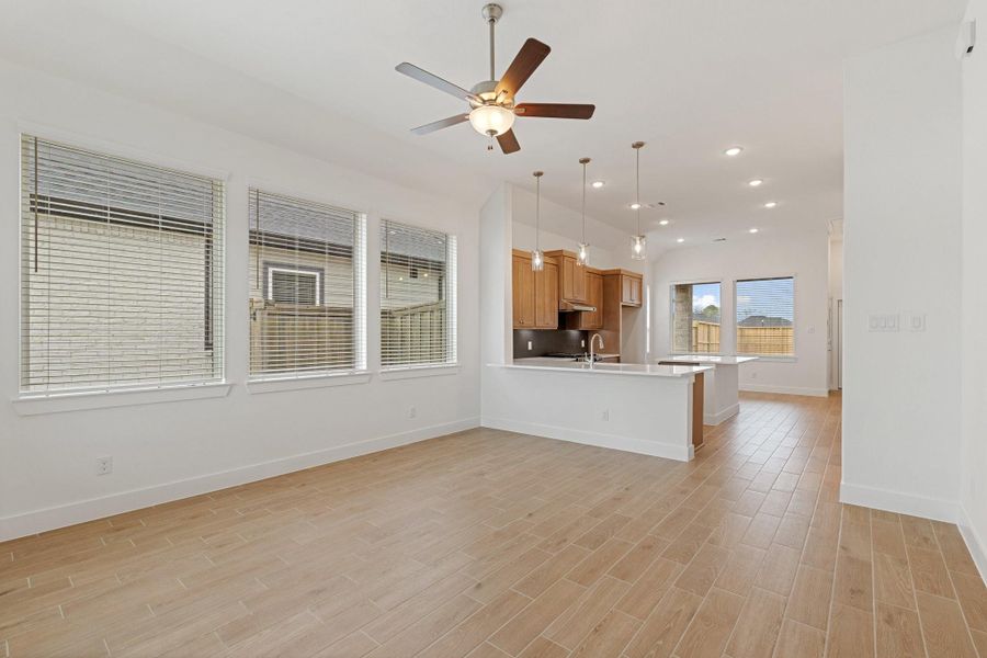 House as of 10/08/2025