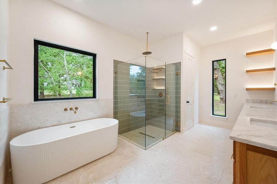 Furnished interior view inside a new home in , Corsicana (Image 11).