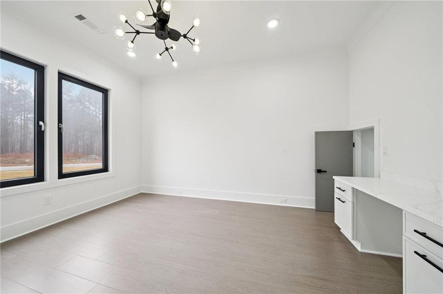 Spacious, unfurnished interior of a new home in , Auburn (Image 34).
