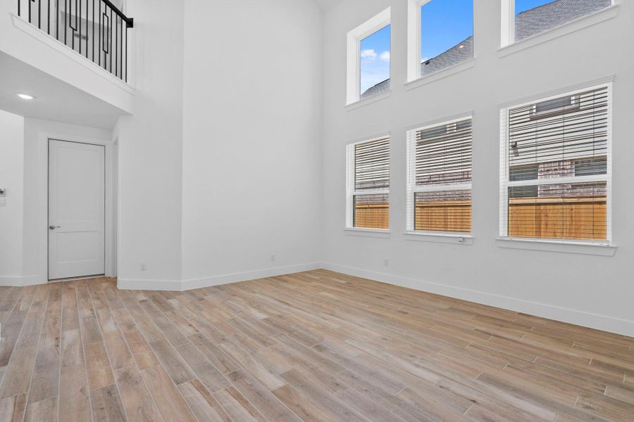 **Photos are representative - not of actual home** **Photos are representative - not of actual home**