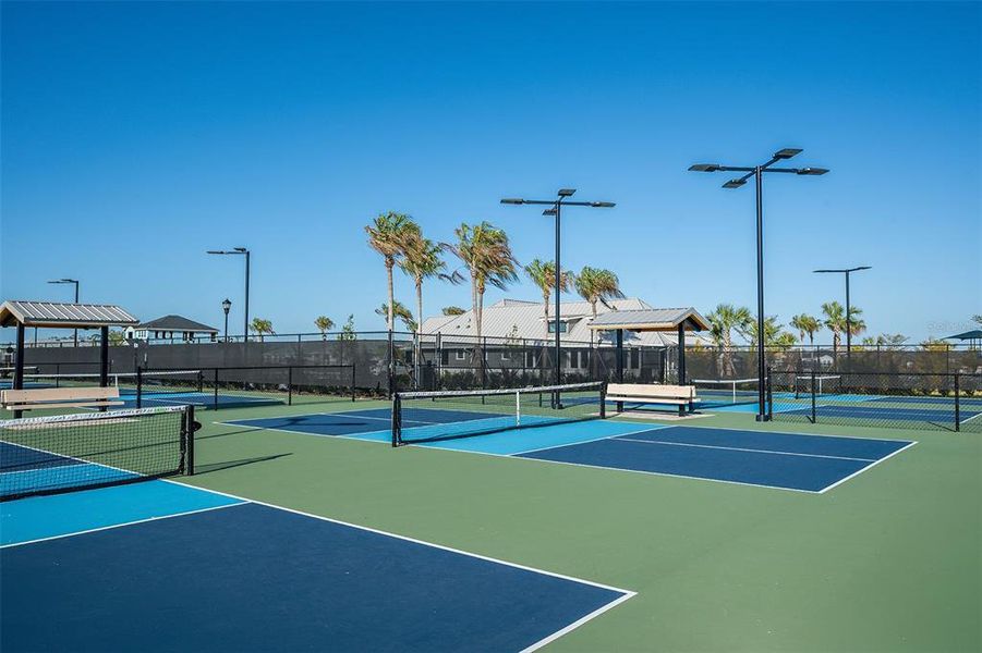 Community amenities in Waterset Tradition Series, Apollo Beach (Image 6).