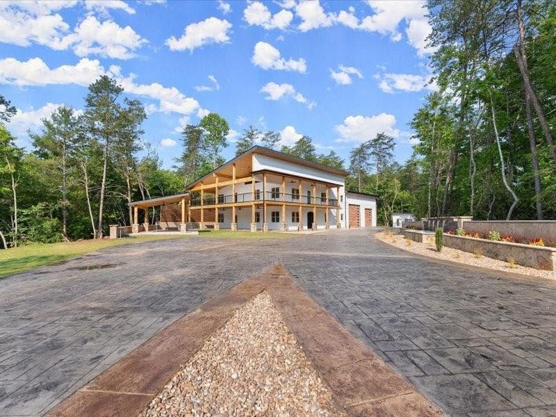 Front exterior of a new home in , Dahlonega, GA, highlighting curb appeal (Image 30).
