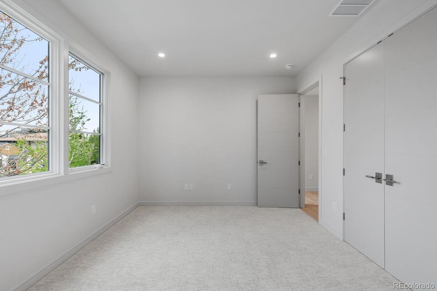 Spacious, unfurnished interior of a new home in , Denver (Image 22).