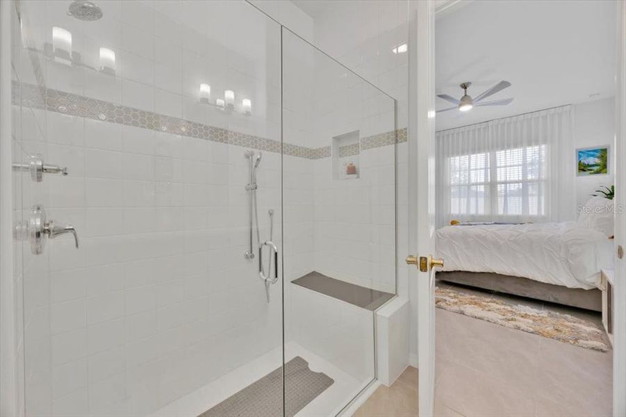 Furnished interior view inside a new home in , Kissimmee (Image 16).