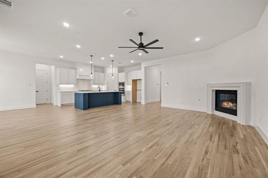 Spacious, unfurnished interior of a new home in Parks of Aledo, Aledo (Image 31).