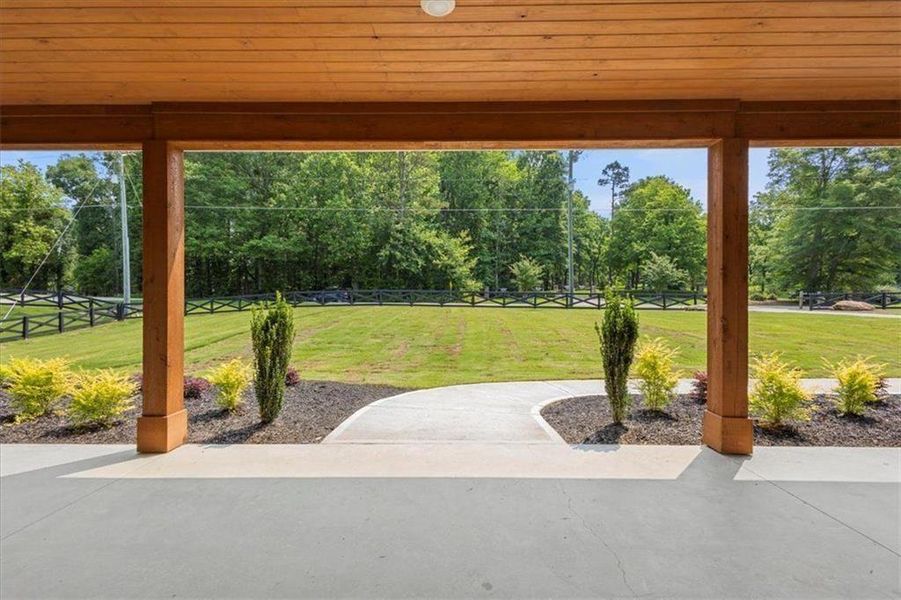 Exterior details and patio area of a home in , Gainesville (Image 36).