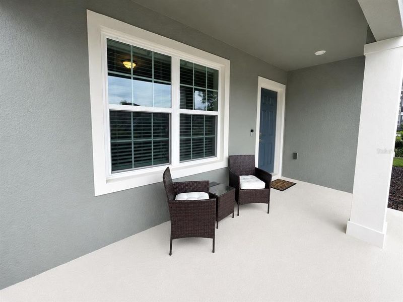 Exterior details and patio area of a home in Winding Meadows, Apopka (Image 32).
