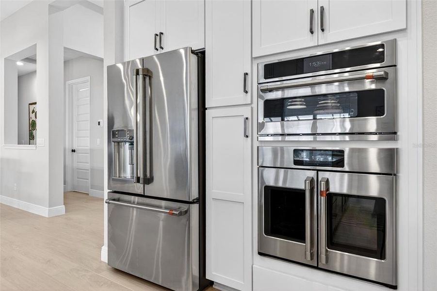 Furnished interior view inside a new home in , Venice (Image 6).