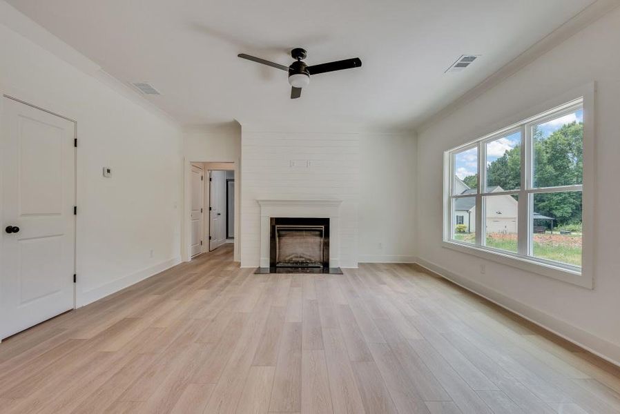 Spacious, unfurnished interior of a new home in , Newborn (Image 23). Spacious, unfurnished interior of a new home in , Newborn (Image 23).