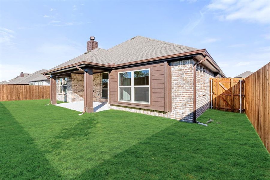 Exterior details and patio area of a home in Bear Creek Classic 60, Lavon (Image 19). Exterior details and patio area of a home in Bear Creek Classic 60, Lavon (Image 19).
