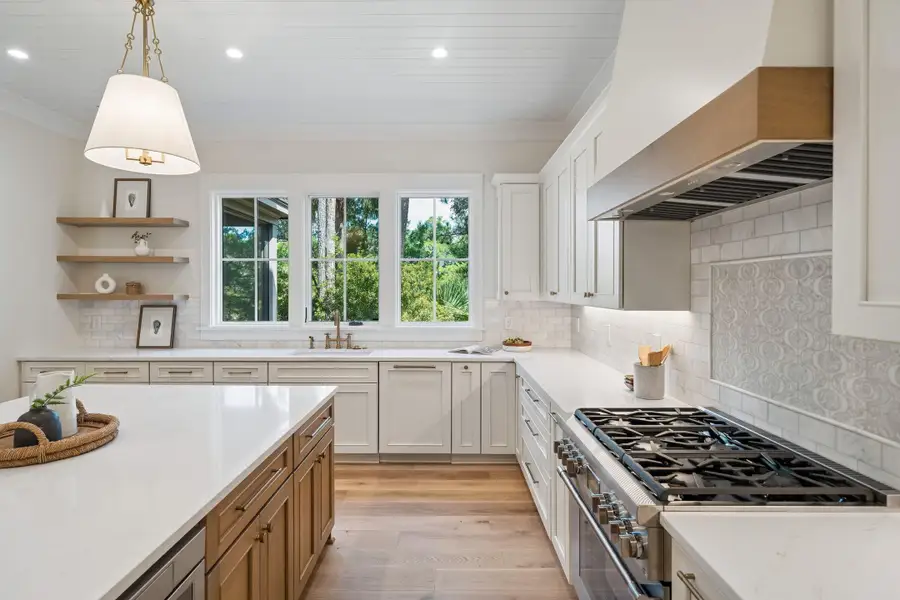 Furnished interior view inside a new home in , Kiawah Island (Image 17).