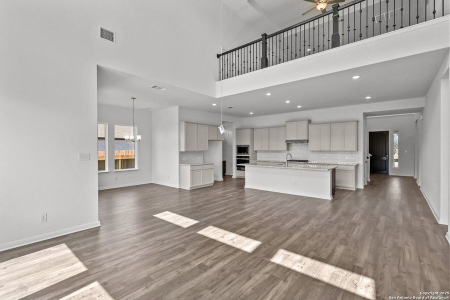 Image 36 of a home in Stillwater Ranch 60'.