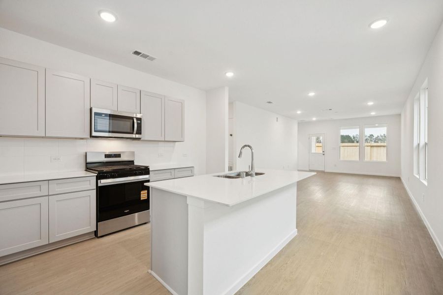 Furnished interior view inside a new home in Montgomery Bend, Montgomery (Image 9).