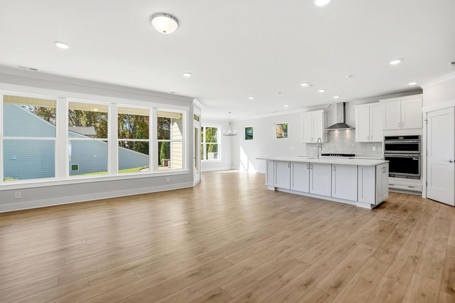 Spacious, unfurnished interior of a new home in Rone Creek, Waxhaw (Image 22).