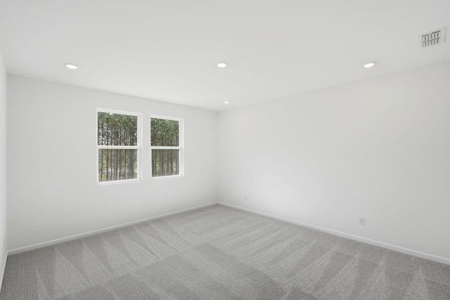 Spacious, unfurnished interior of a new home in Heritage River, Euharlee (Image 18).