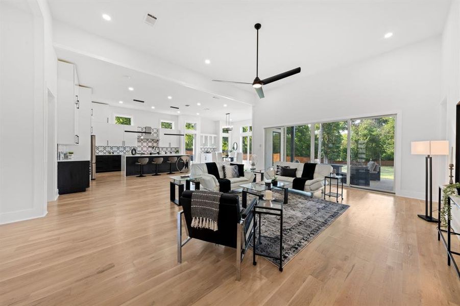 Furnished interior view inside a new home in , Dallas (Image 12).