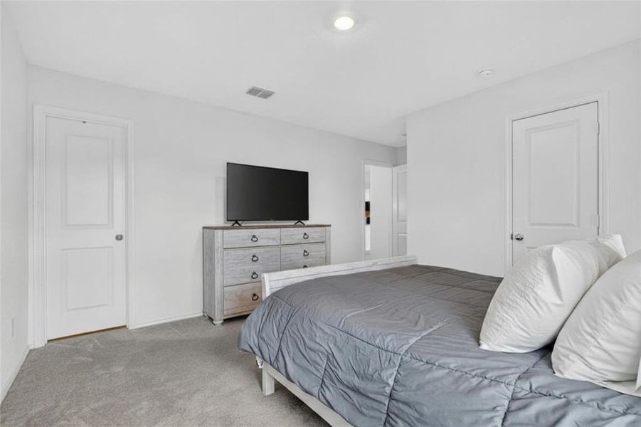 Furnished interior view inside a new home in Bridgewater, Princeton (Image 13). Furnished interior view inside a new home in Bridgewater, Princeton (Image 13).