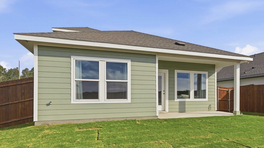 Representative exterior details of a home built from the HANNA by D.R. Horton in Blaire Lake, Tyler (Image 4). Representative exterior details of a home built from the HANNA by D.R. Horton in Blaire Lake, Tyler (Image 4).