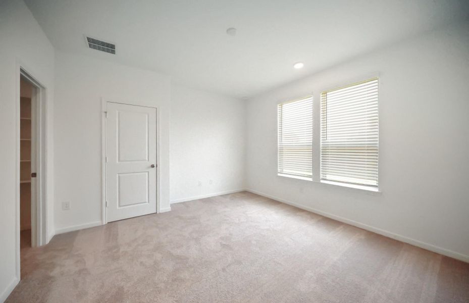 Spacious, unfurnished interior of a new home in Crosby Farms, Crosby (Image 5). Spacious, unfurnished interior of a new home in Crosby Farms, Crosby (Image 5).