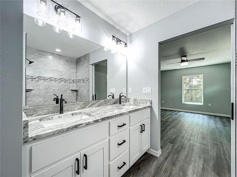 Furnished interior view inside a new home in , Lake Panasoffkee (Image 8).