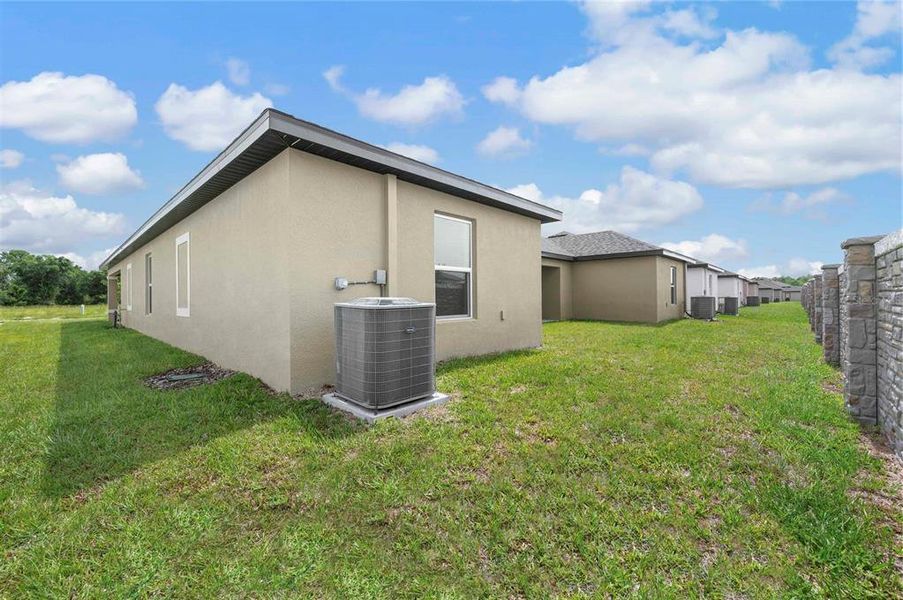 Exterior details and patio area of a home in Gum Lake Preserve, Lake Alfred (Image 3).
