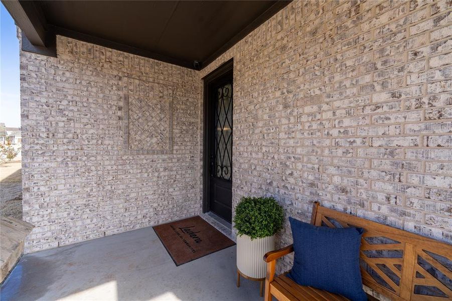 Exterior details and patio area of a home in , Prosper (Image 4).
