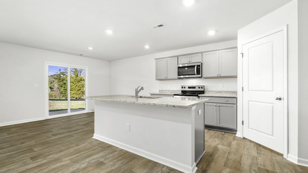 Furnished interior view inside a new home in Owens Ridge, Lexington (Image 6).