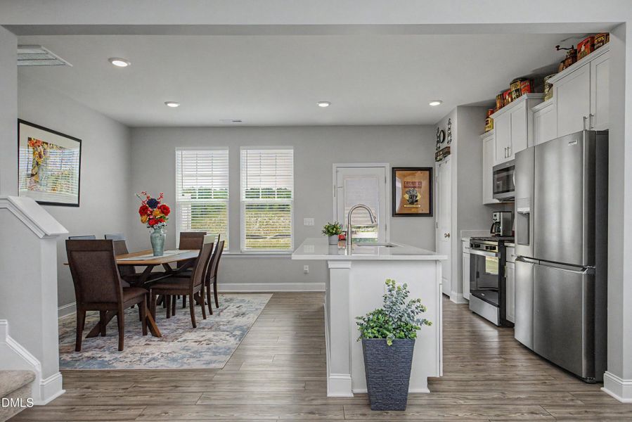 Dining_Kitchen