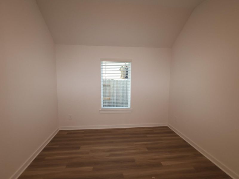 Spacious, unfurnished interior of a new home in Moran Ranch, Willis (Image 36).