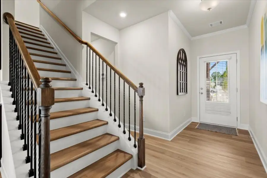 Spacious, unfurnished interior of a new home in , Loganville (Image 5).