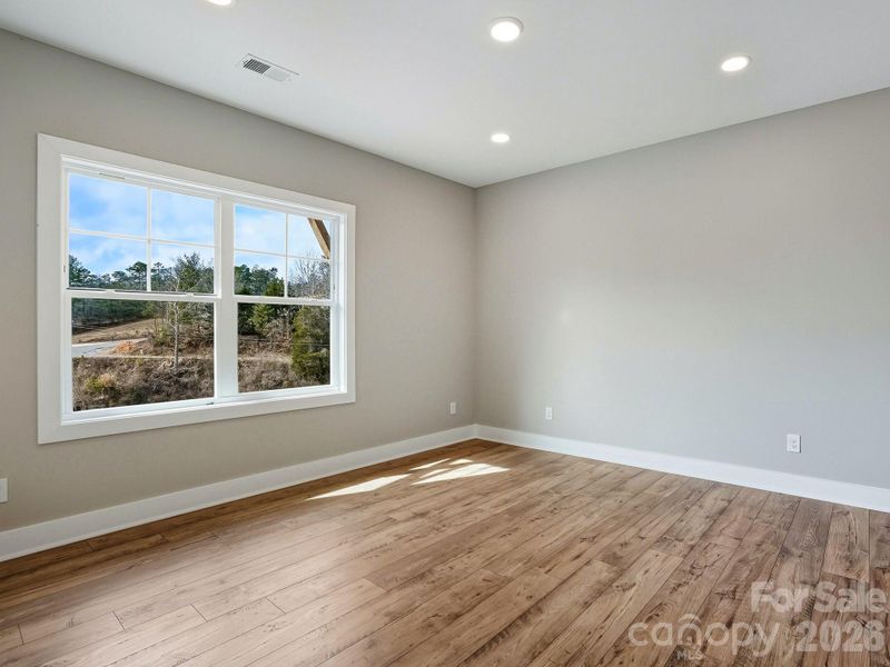 Spacious, unfurnished interior of a new home in , Weaverville (Image 35).