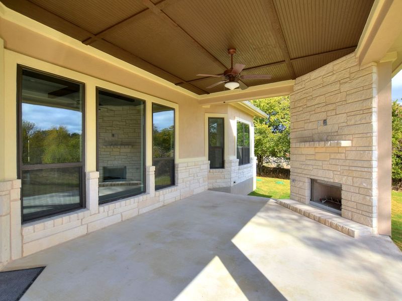 Representative exterior details of a home built from the Madera II by Giddens Homes in Scofield Farms Estates, Georgetown (Image 84).