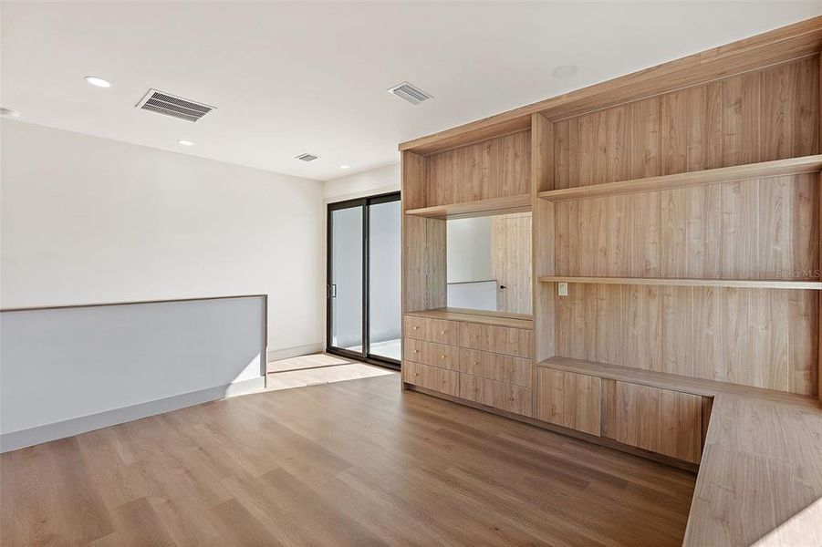 Spacious, unfurnished interior of a new home in , Tampa (Image 16). Spacious, unfurnished interior of a new home in , Tampa (Image 16).