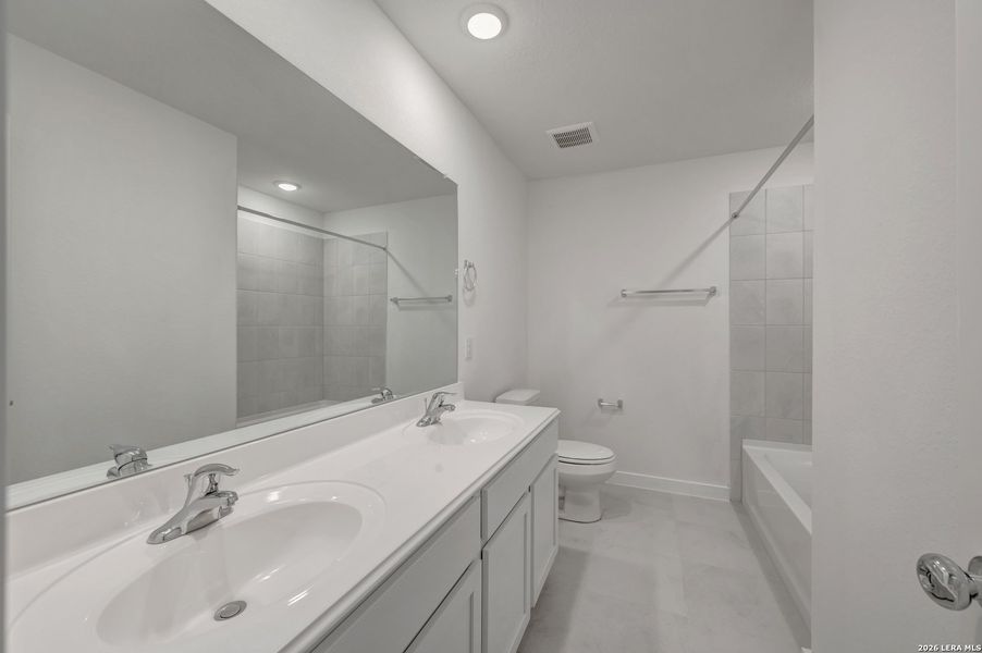 Furnished interior view inside a new home in Paloma Park, Converse (Image 29).