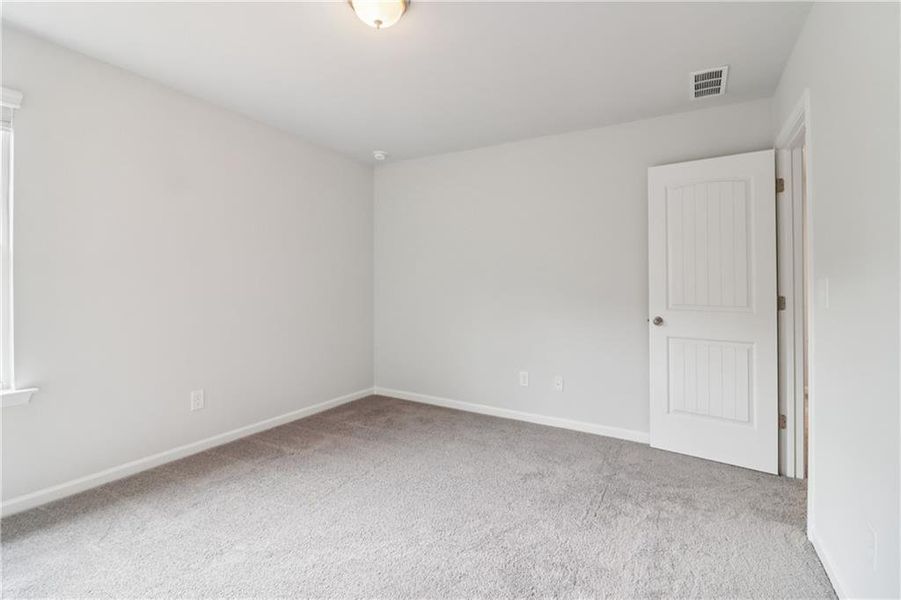 Spacious, unfurnished interior of a new home in Abbotts Crossing, Conyers (Image 42).