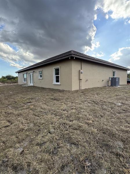Exterior details and patio area of a home in , Okeechobee (Image 2). Exterior details and patio area of a home in , Okeechobee (Image 2).