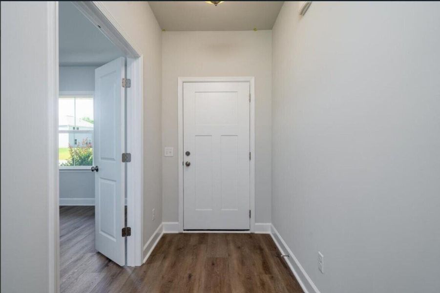 Spacious, unfurnished interior of a new home in Cedar Glen Preserve, Huger (Image 10). Spacious, unfurnished interior of a new home in Cedar Glen Preserve, Huger (Image 10).