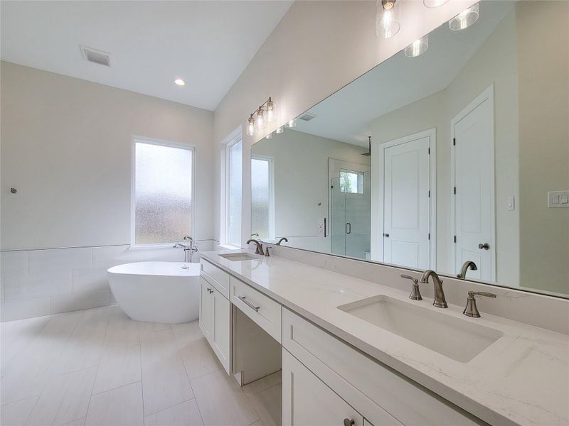 Furnished interior view inside a new home in , Conroe (Image 12).