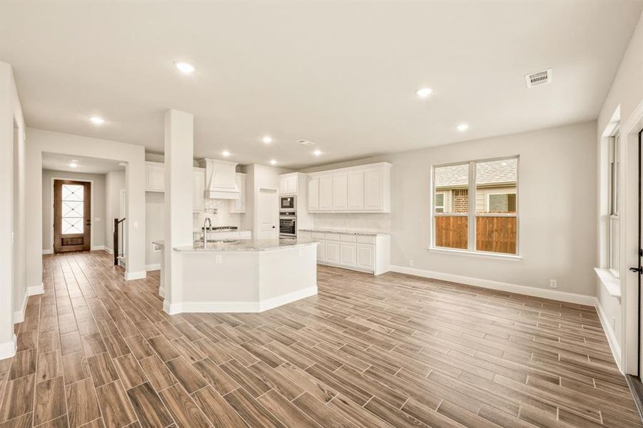 Image 40 of a home in Hampton Park.