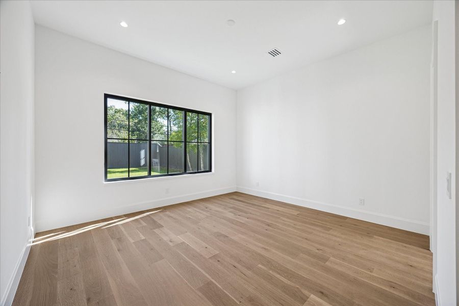 Spacious, unfurnished interior of a new home in , Houston (Image 35). Spacious, unfurnished interior of a new home in , Houston (Image 35).