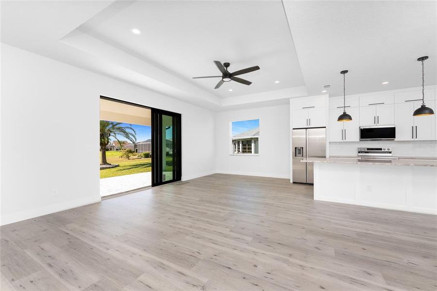 Spacious, unfurnished interior of a new home in , Rotonda West (Image 23).