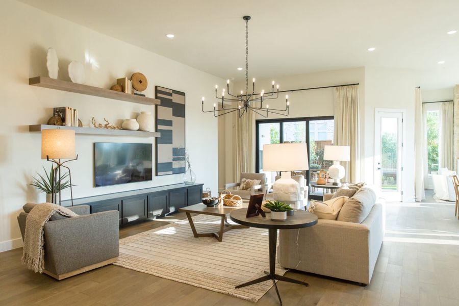 Representative furnished interior of a home built from the 5541 by Tradition Homes in Mustang Lakes, McKinney (Image 9).