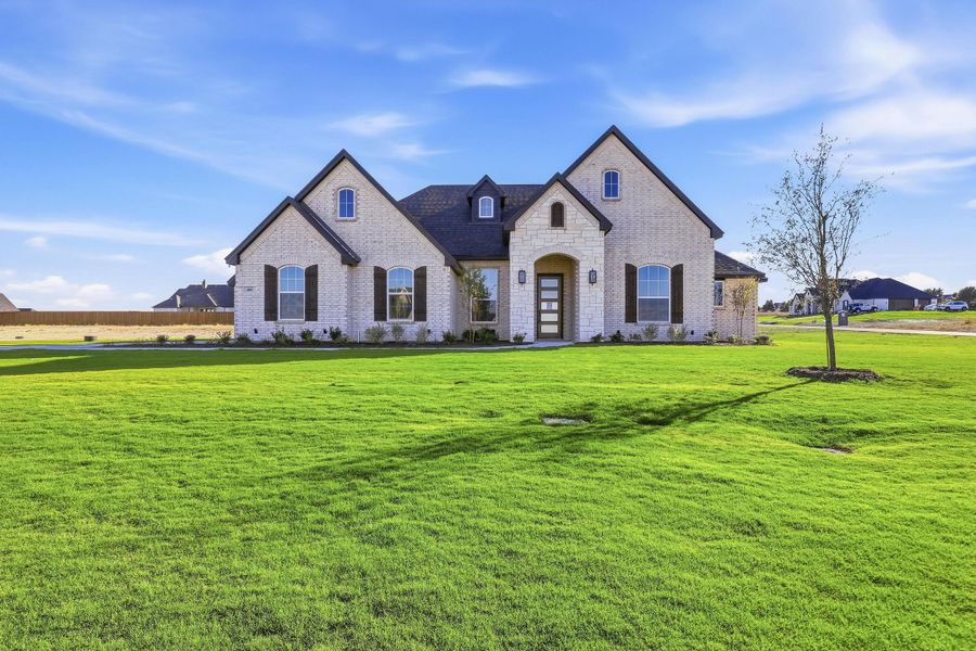 Front exterior of a new home in Aledo Heights - Aledo ISD, Aledo, TX, highlighting curb appeal (Image 23).